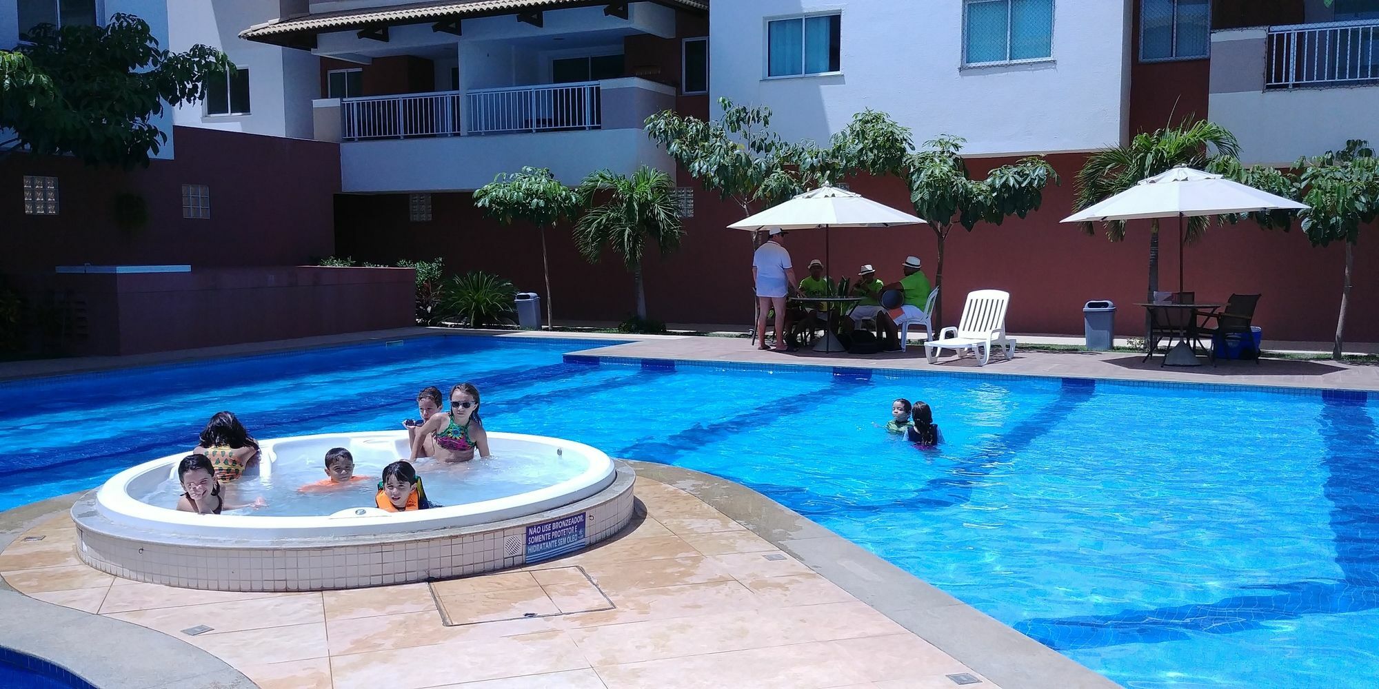 Porto Beach Family Inn アキラス エクステリア 写真
